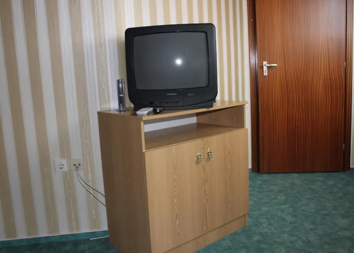 Cedar House Apartment